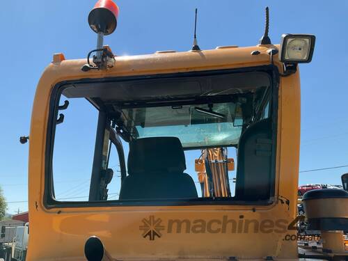 caption 2022 Hyundai Robex 60W-9S Excavator (Wheeled)
