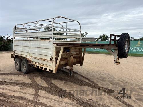 caption 1990 MACRO GOOSENECK TRAILER