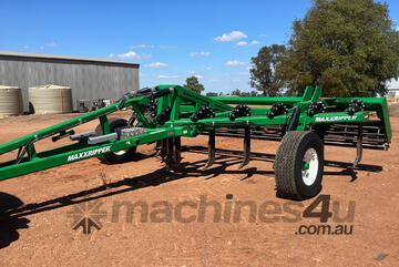 K-Line 3200 Maxripper Chisel Plough/Rippers Tillage Equip