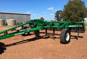 K-Line 3200 Maxripper Chisel Plough/Rippers Tillage Equip K-Line 3200 Maxripper Chisel Plough/Rippers Tillage Equip