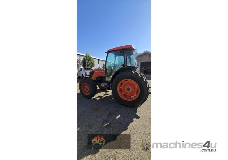 caption (8763) 2015 Kubota M9540