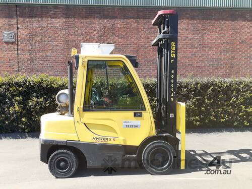 Hyster 3.5T LPG counterbalance forklift.