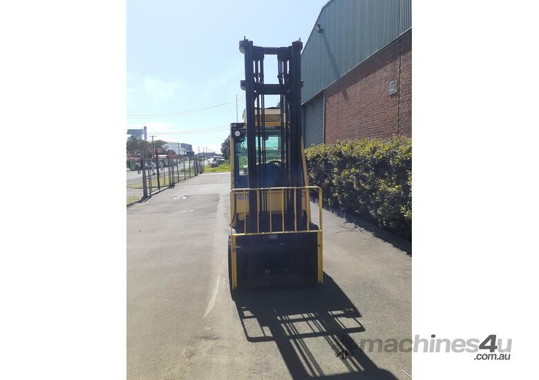 Hyster 3.5T LPG counterbalance forklift.