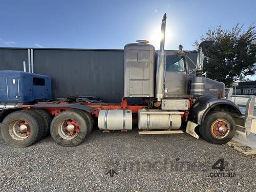 caption 1978 KENWORTH SAR PRIME MOVER