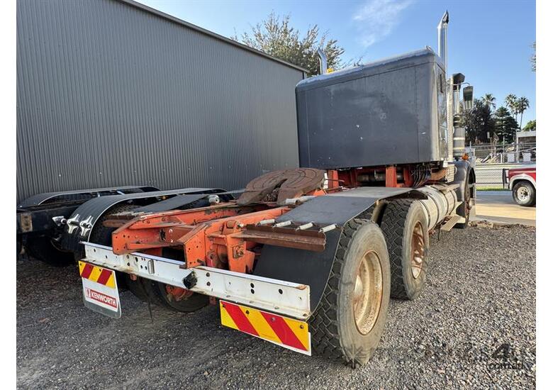 caption 1978 KENWORTH SAR PRIME MOVER