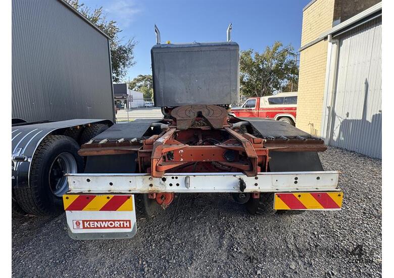 caption 1978 KENWORTH SAR PRIME MOVER