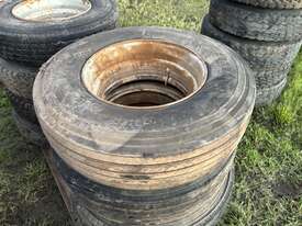 Qty 4 x Truck Tyres & Rims - picture1' - Click to enlarge