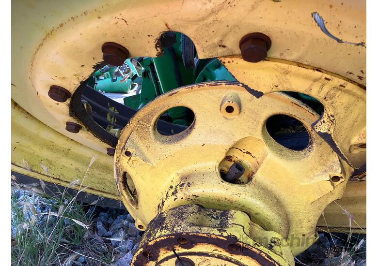 caption John Deere 8220 Tractor