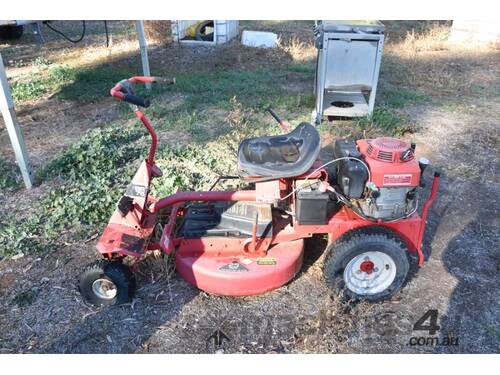 caption Snapper SR75 Lawn Mower