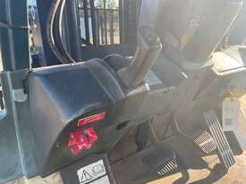 2011 Toyota 02-7FDA50 Forklift - picture0' - Click to enlarge