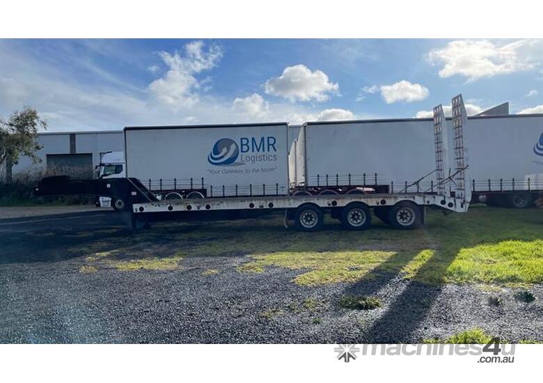 caption TAG A Long Trailers O.D