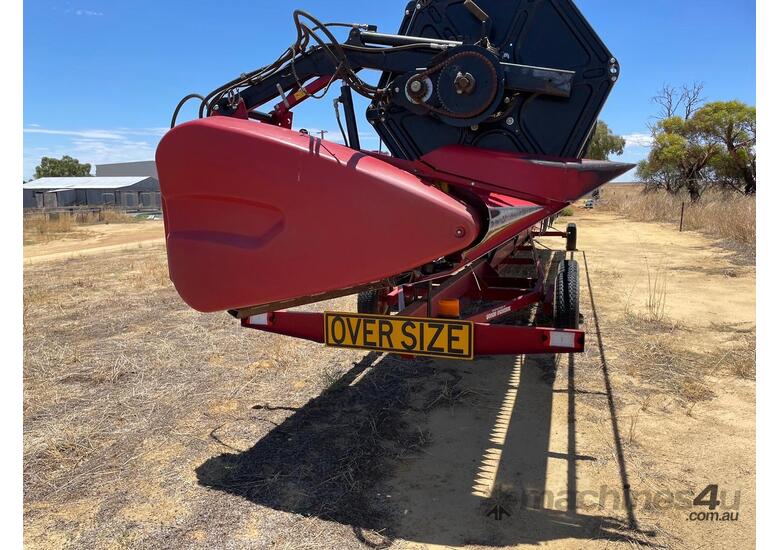 caption 2017 CASE IH 3050 41' FRONT
