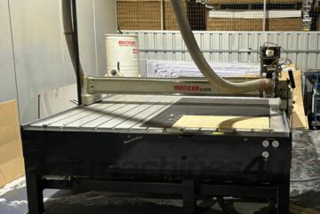 Multicam Flatbed CNC Router 2200x3600mm Fully Functional, Dust Extractor & Tools Included
