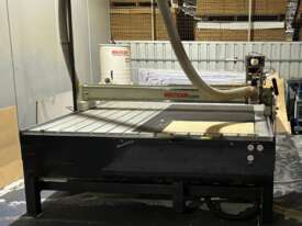 Multicam Flatbed CNC Router 2200x3600mm – Fully Functional, Dust Extractor & Tools Included - picture0' - Click to enlarge