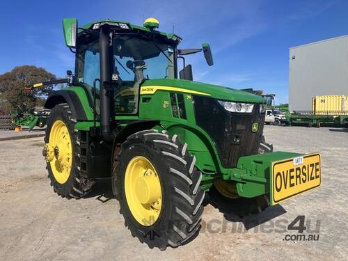2022 John Deere 7R 230 Row Crop Tractors
