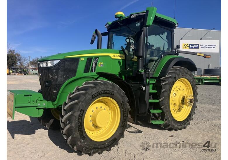 2022 John Deere 7R 230 Row Crop Tractors