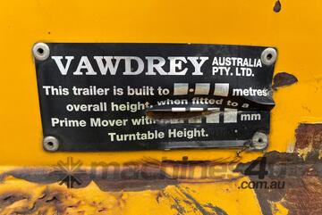 2009 Vawdrey VB S3 24ft Tri Axle Drop Deck Curtainside A Trailer 2009 Vawdrey VB S3 24ft Tri Axle Drop Deck Curtainside A Trailer