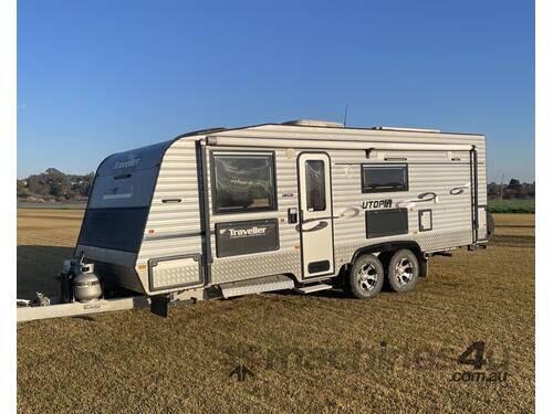 caption 2015 23' Traveller Utopia Caravan