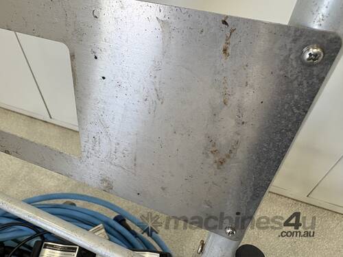 caption Robotek Robo Max40 Pool Cleaner (Ex-Council)