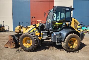 2019 KOMATSU WA100M-8 ARTICULATED WHEEL LOADER (L181) WITH 1250 HOURS, FULL A/C CAB, 4 IN 1 BUCKET