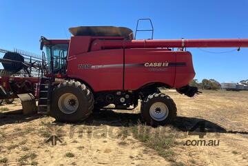 Case IH   7010 HARVESTER Case IH   7010 HARVESTER