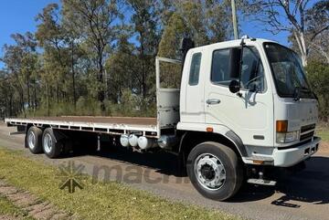 2007 Mitsubishi FN 600 14 pallet tray 330k kms 8 speed