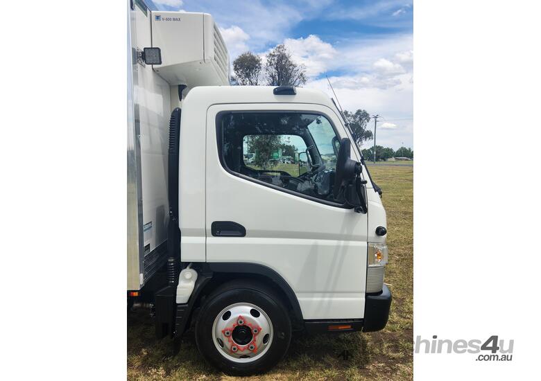  Mitsubishi Fuso Canter 515 Automatic 4x2 Refrigerated Pantech Truck. Ex Coles Home Delivery. 