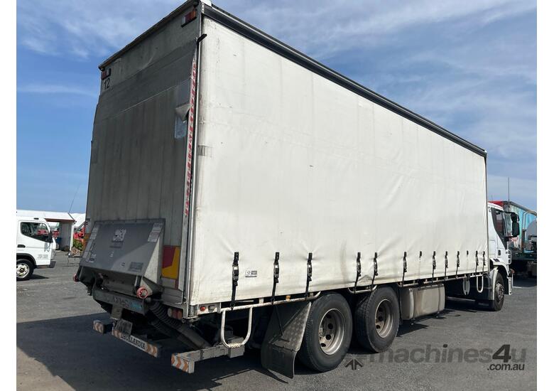 2008 Iveco Stralis Curtainsider