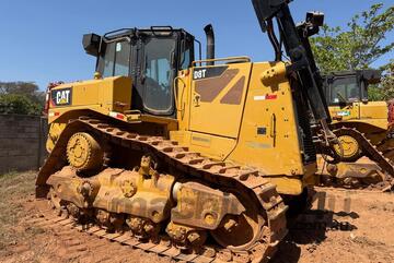 Caterpillar 2020 CAT D8T with 4,500 hrs