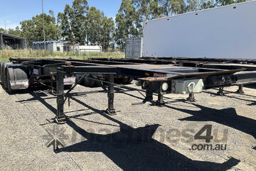 2017 Barker Heavy Duty Tri Axle Tri Axle Skel A Trailer