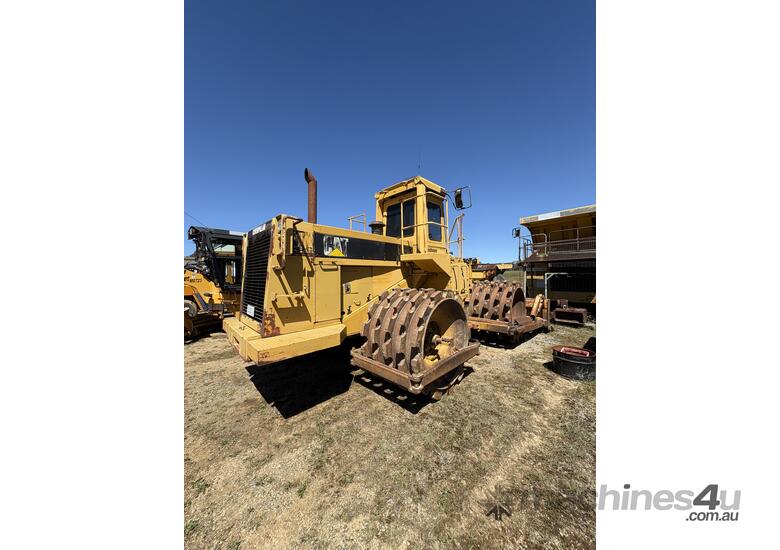 CAT 824C Compactor