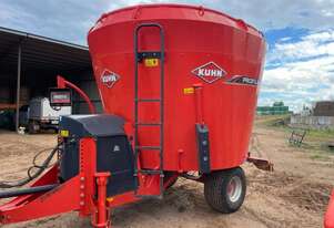 Feed Mixer Wagon - Kuhn 14.1CM