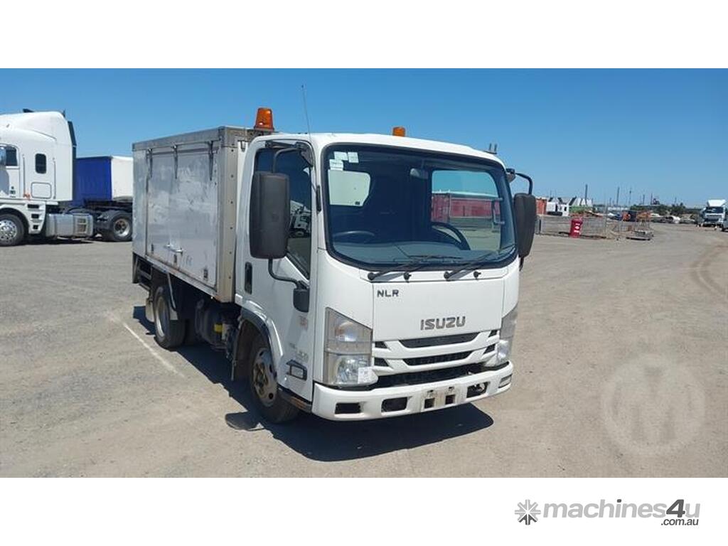 Buy Used Isuzu Isuzu NH Trucks (1193654) - Listed on Machines4u