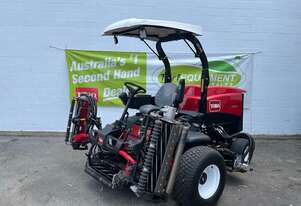 Toro 7000D Reelmaster, Wide area mower. Golf, sports fields, ovals, parks.