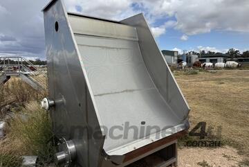 Screen Static Stainless Steel 1.5m wide x 1.8m high Water treatment