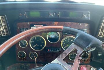 2002 Kenworth T904 Prime Mover