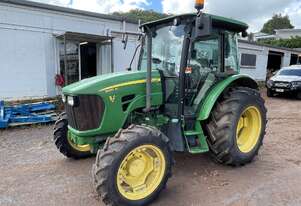 John Deere   5095M cab tractor