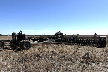 2018 NDF 18m Narrow Fold Disc Planter