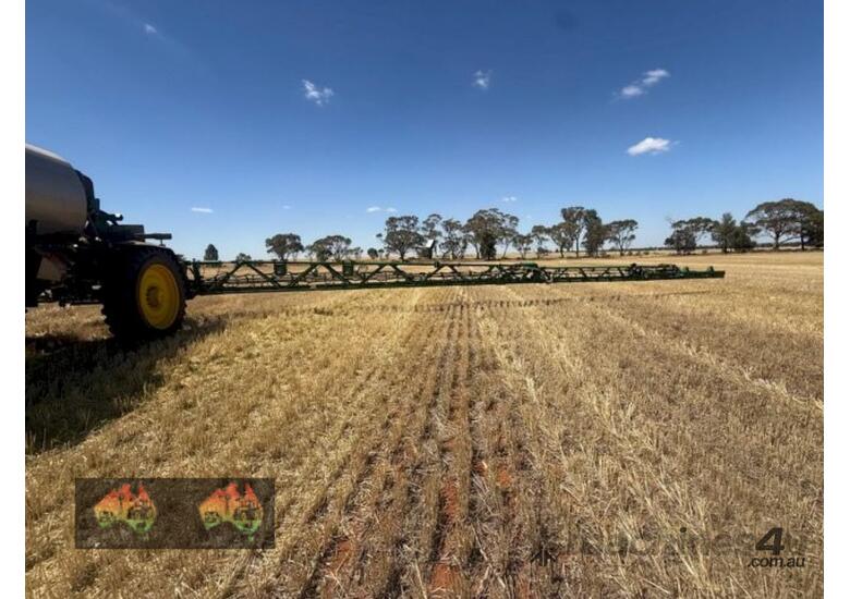 (9107) John Deer Boom Spray - MY 22 John Deere 616r Sprayer 36m 6000lt