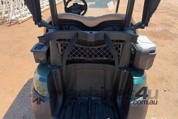 Club Car   Tempo Golf Cart