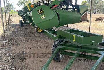 JOHN DEERE S680 & 640D With Trailer,