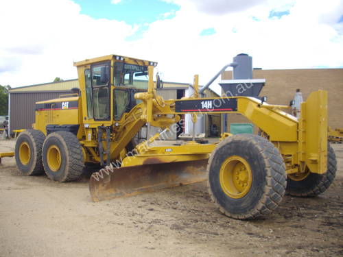 2007 CAT 14H Grader for hire