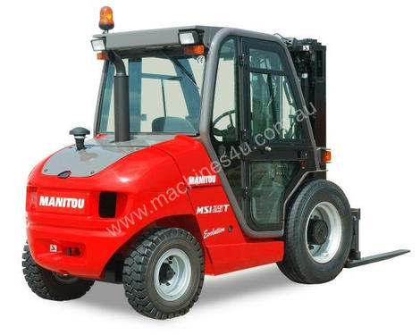 4WD DUMPER FOR HIRE