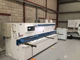 NC Guillotine 4mmx3200mm - picture0' - Click to enlarge