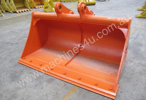 SEC 25-30 Ton Mud Bucket for Hitachi ZX220/ZX240/ZX270 - Includes Pin, 2110mm Width