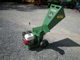 Hansa C7 Chipper Blower/Vac Lawn Equipment - picture0' - Click to enlarge