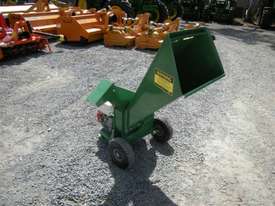 Hansa C7 Chipper Blower/Vac Lawn Equipment - picture1' - Click to enlarge