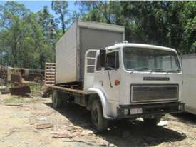 1980 International Acco 1810C Wrecking Trucks - picture0' - Click to enlarge