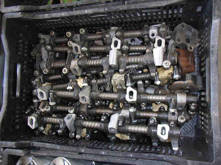caption Dismantling John Deere 4039/4045 Diesel Engines