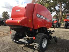 Case IH RB455 Round Baler Hay/Forage Equip - picture2' - Click to enlarge